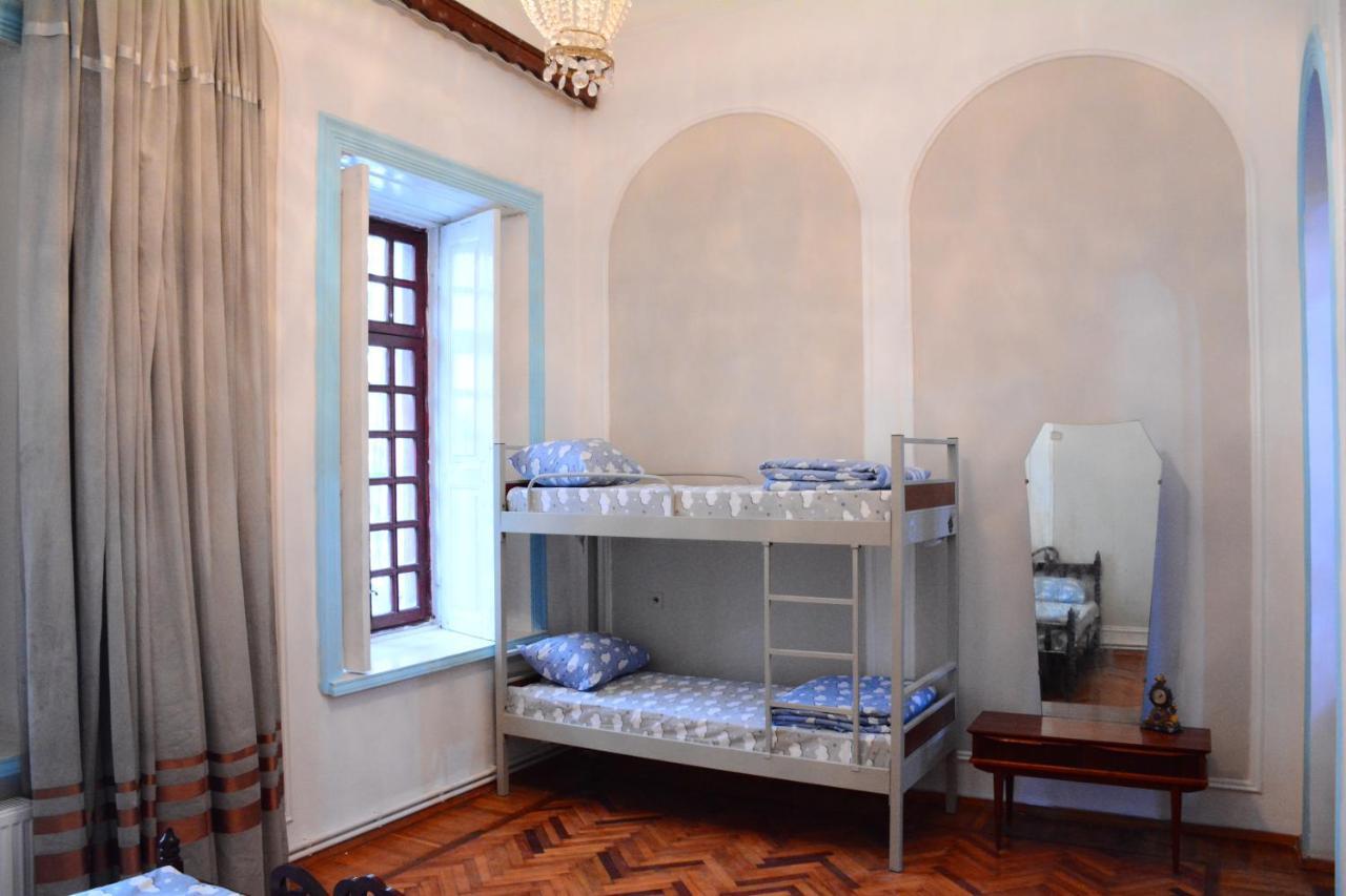 Flora Hostel Baku Luaran gambar