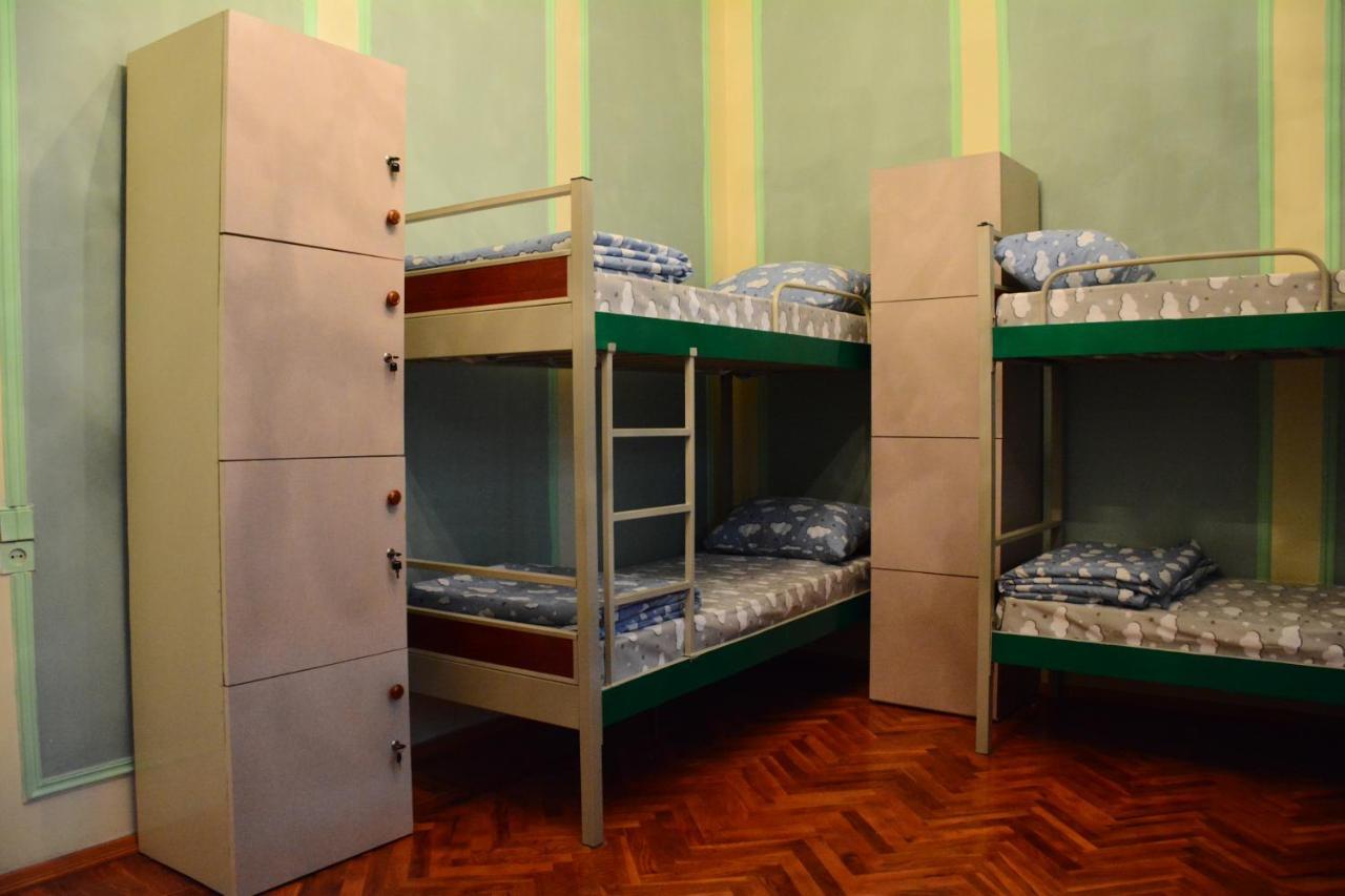 Flora Hostel Baku Luaran gambar