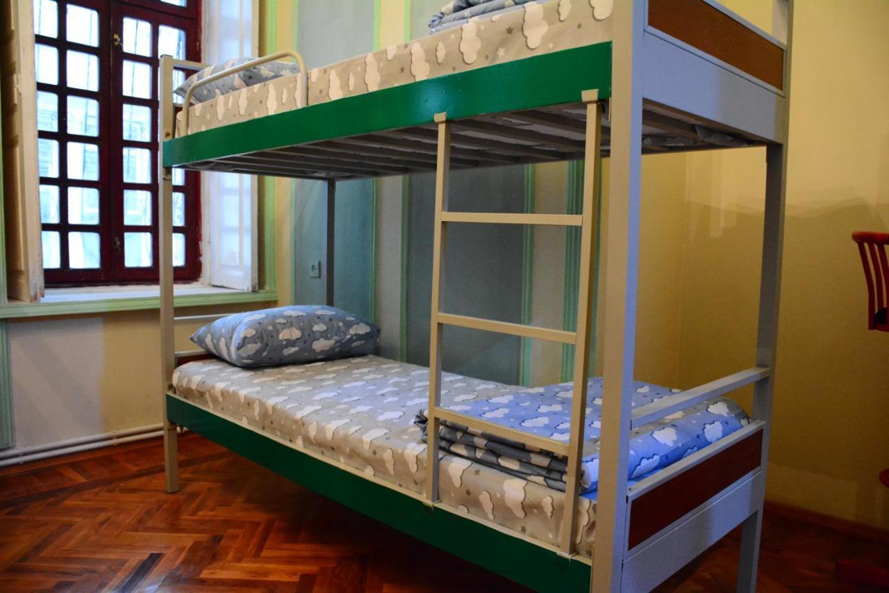Flora Hostel Baku Luaran gambar