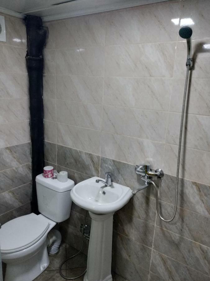 Flora Hostel Baku Luaran gambar