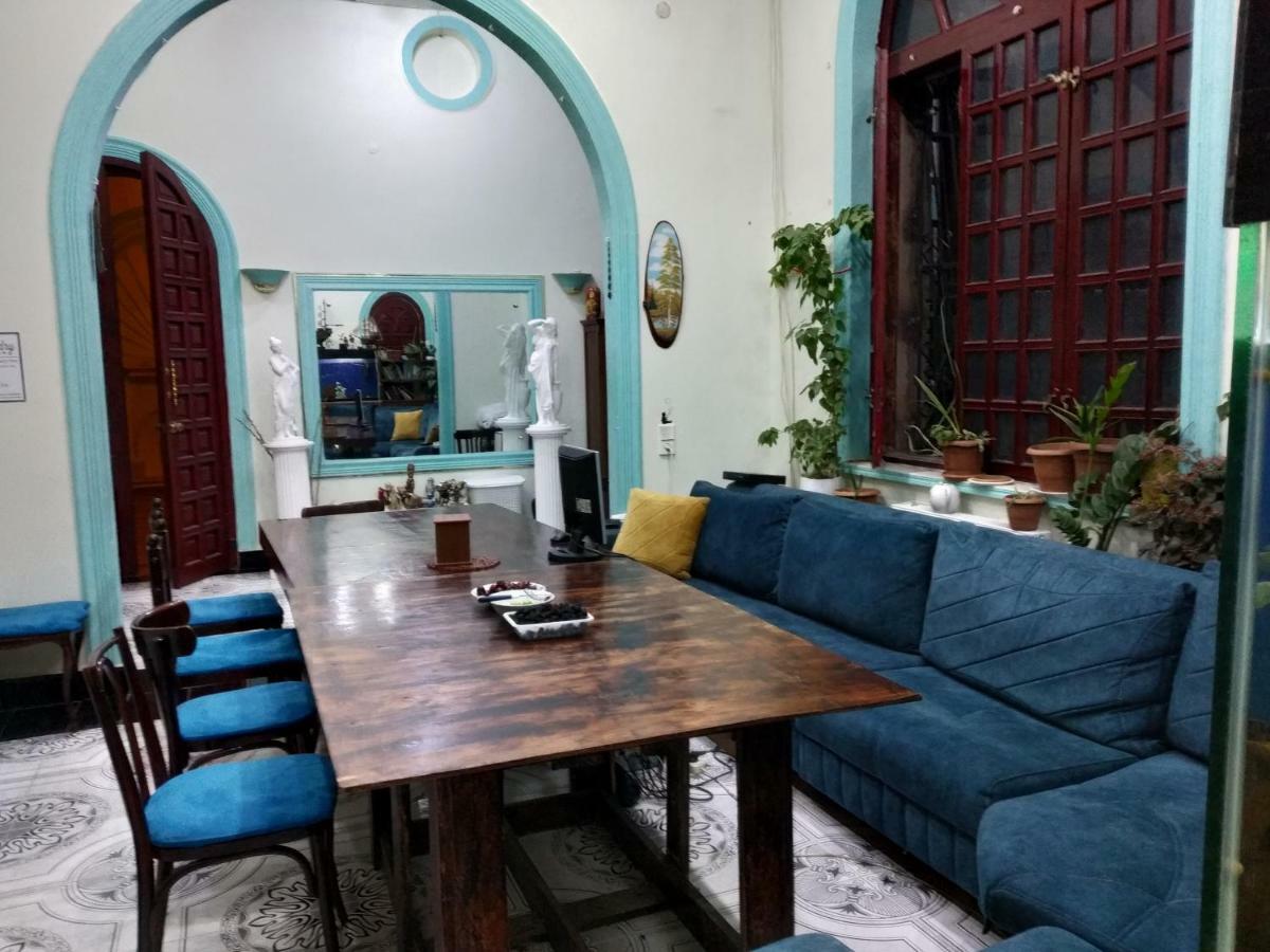 Flora Hostel Baku Luaran gambar