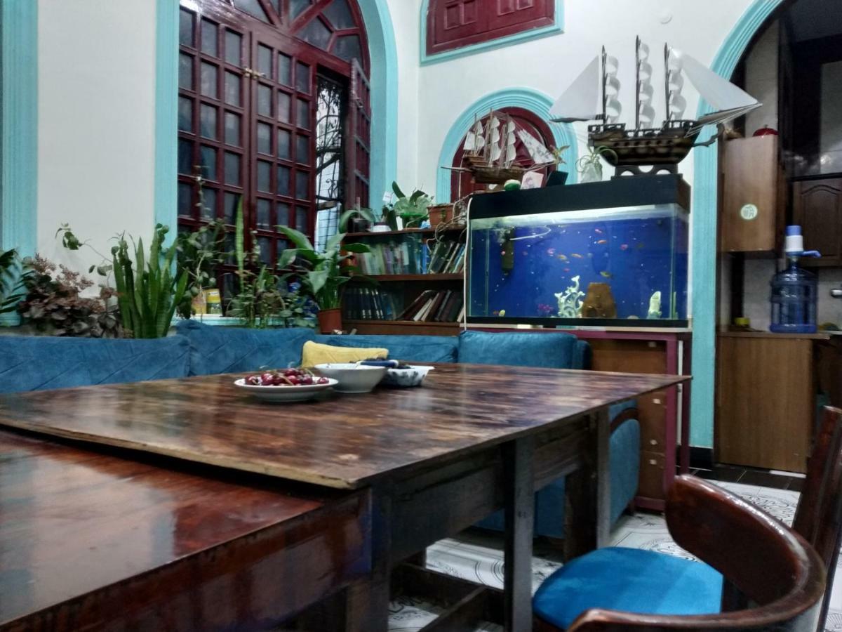 Flora Hostel Baku Luaran gambar