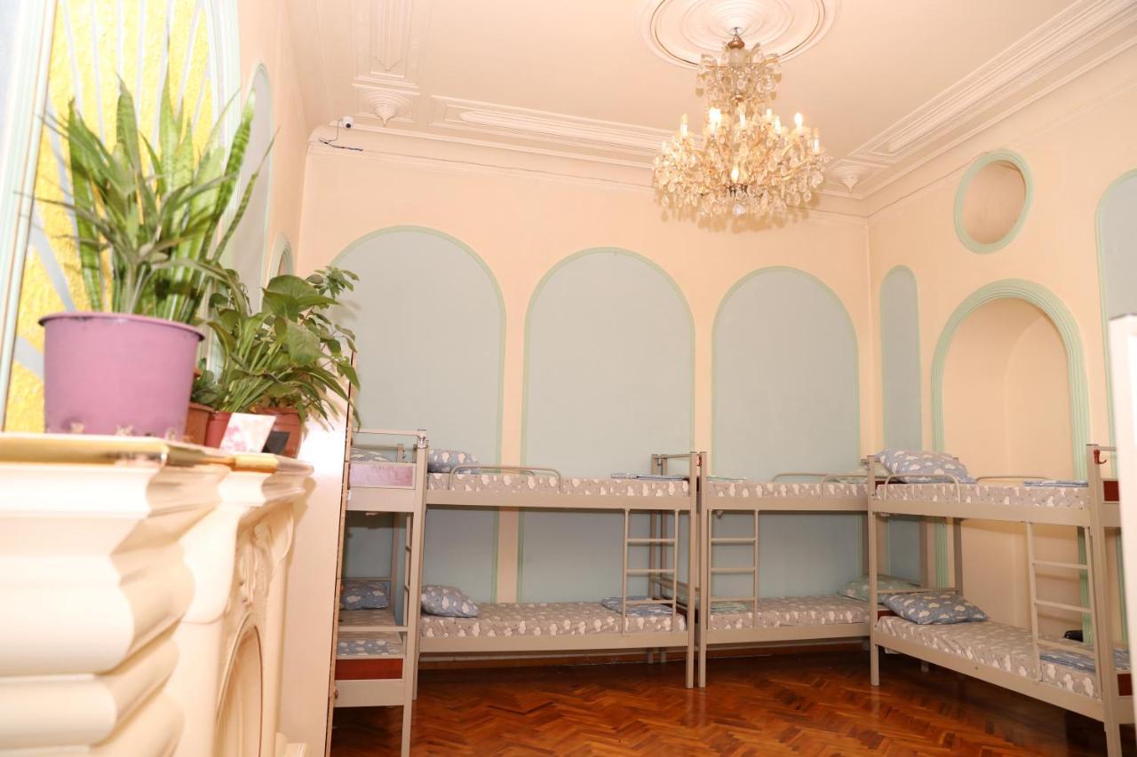 Flora Hostel Baku Luaran gambar